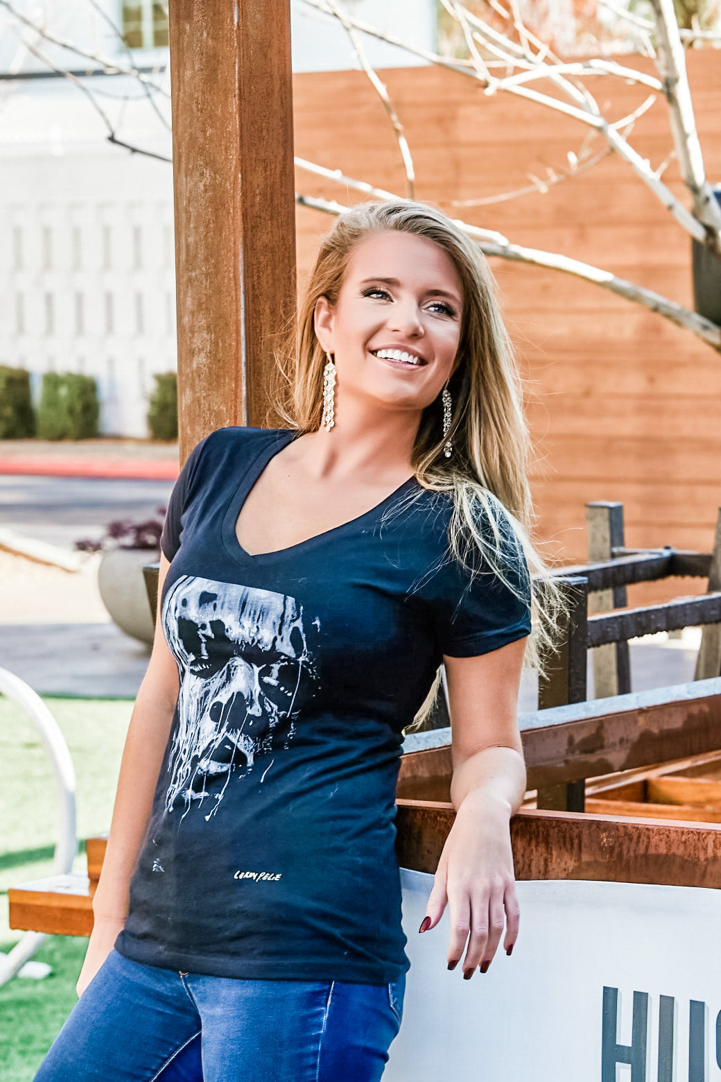 Emulsion V-Neck Tee (Womens)